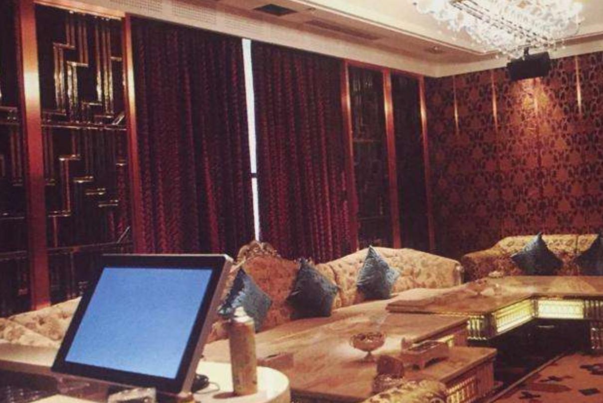 大快人心！中原第一娱乐会所，郑州皇家一号覆灭，超过天上人间