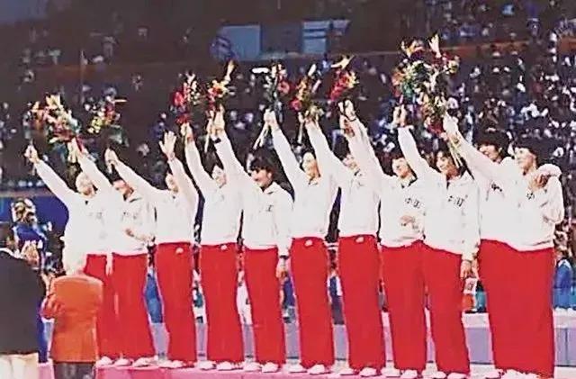 中国国家女排主教练,80年代女排主教练是谁