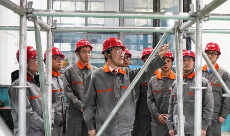 高考顺利！欢迎你来重庆，续写与重大的未来故事