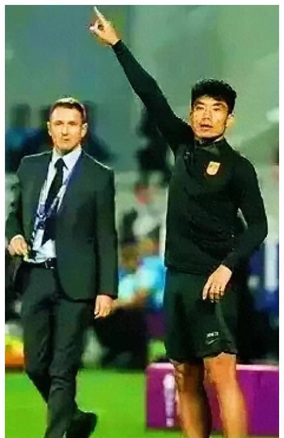 郑某，中方教练组组长，霸道一手遮天，引人瞠目！