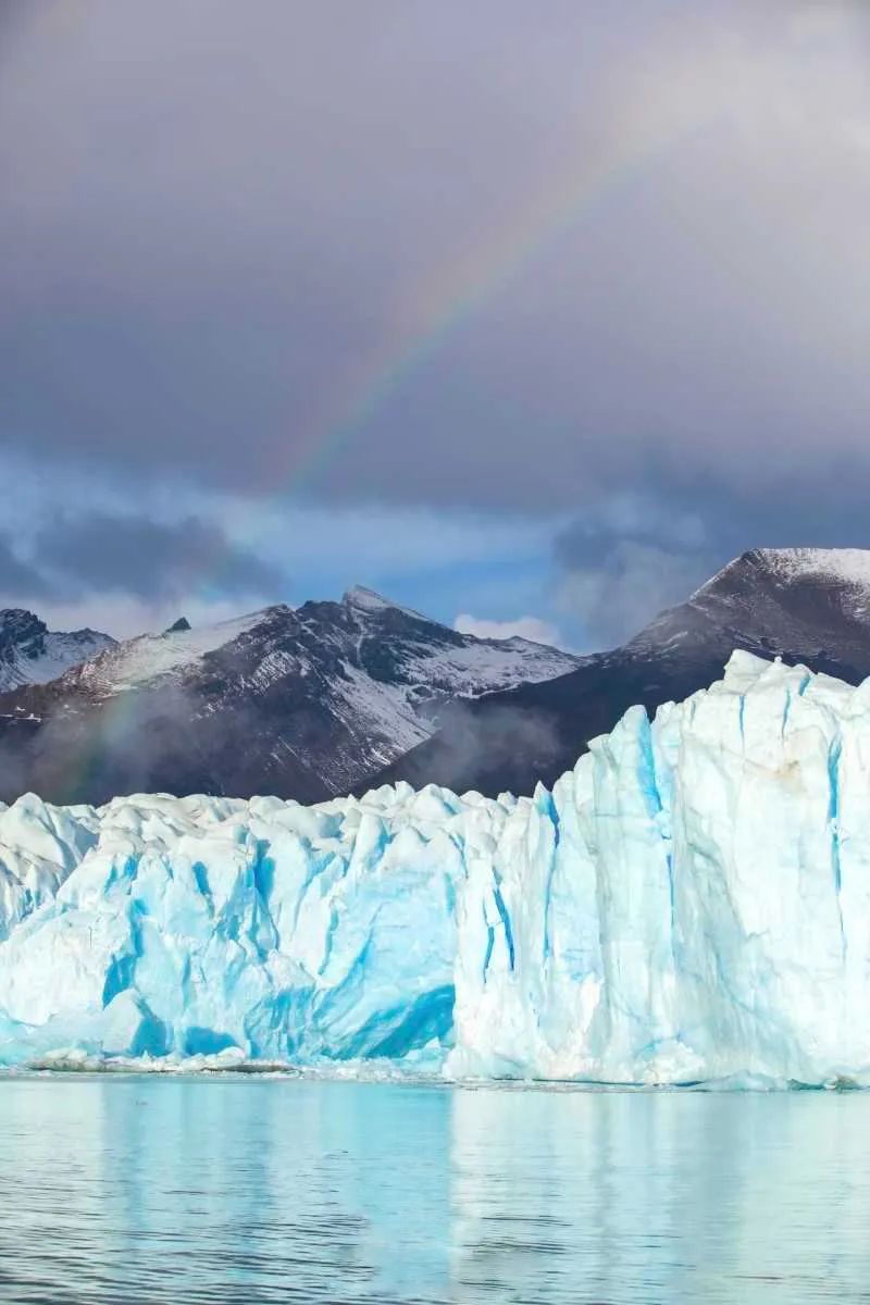 离中国距离最远的国家是,离中国距离最远国家