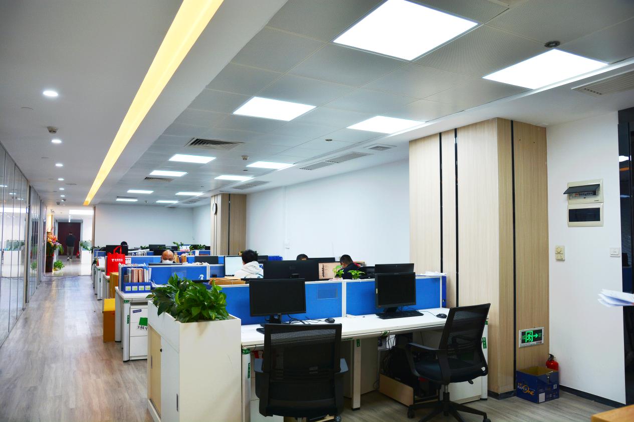 热烈庆祝乔迁之喜,庆祝新居落成暨乔迁之喜