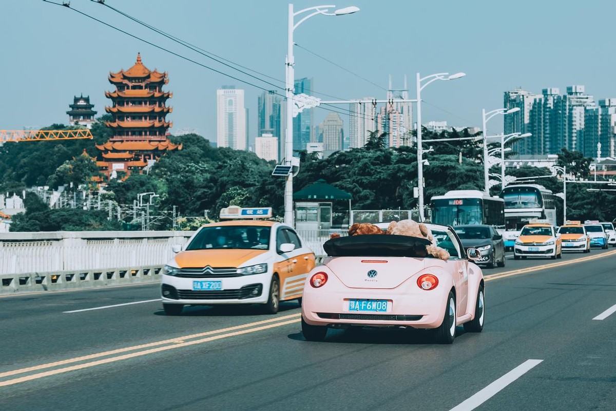 漂亮的小车玩具,漂亮的小车视频