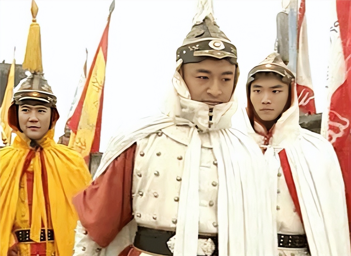 清朝灭亡后皇室贵族都去哪里,清朝灭亡后皇室人都去了哪个省