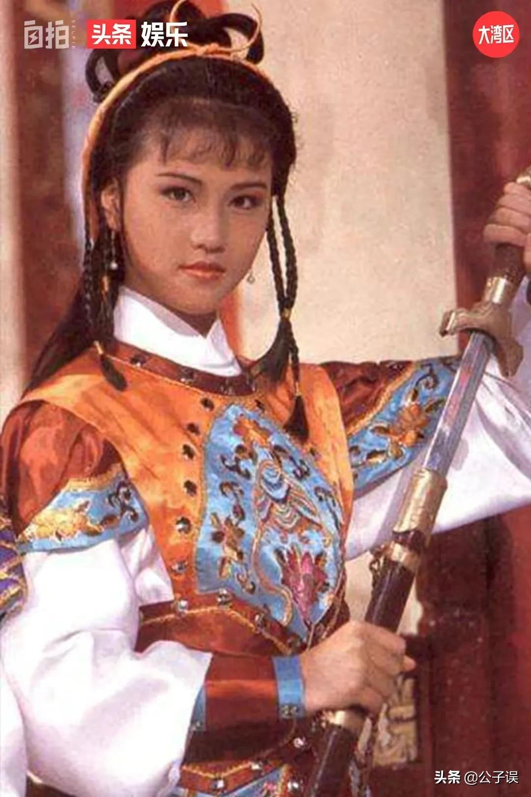 周海媚早年跟吕良伟结过一次婚,周海媚吕良伟道别视频