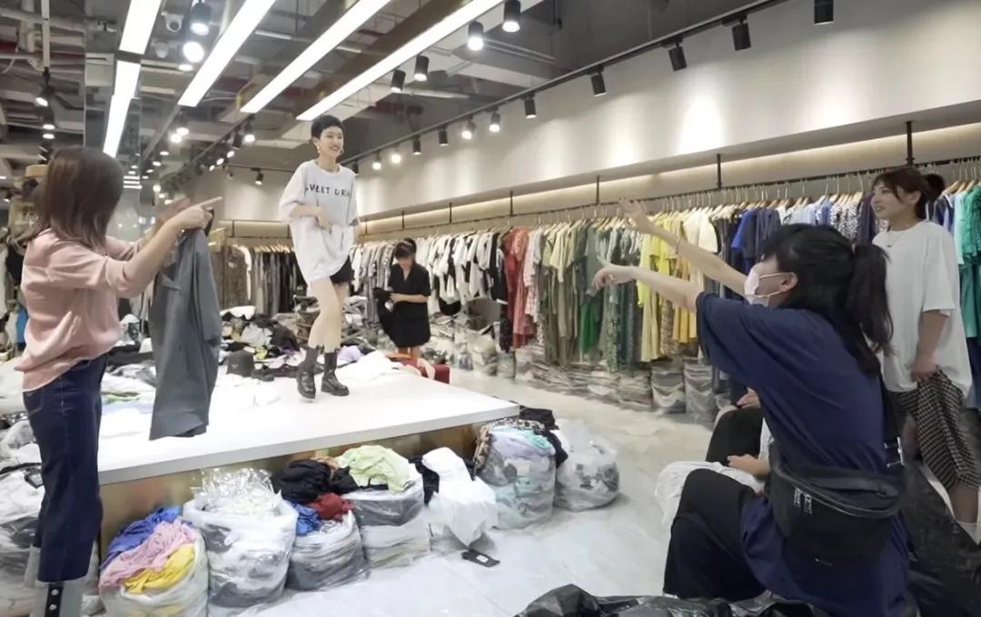 四季青服装城中国服装第一,杭州四季青服装开业