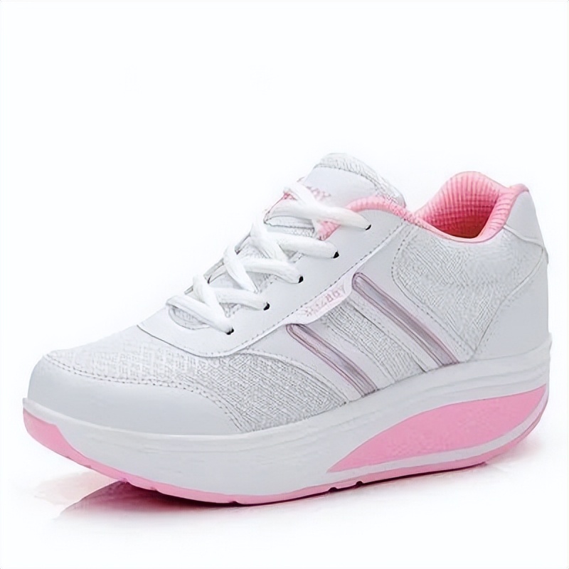 基本款必备鞋子有哪些款式,比较时髦的鞋