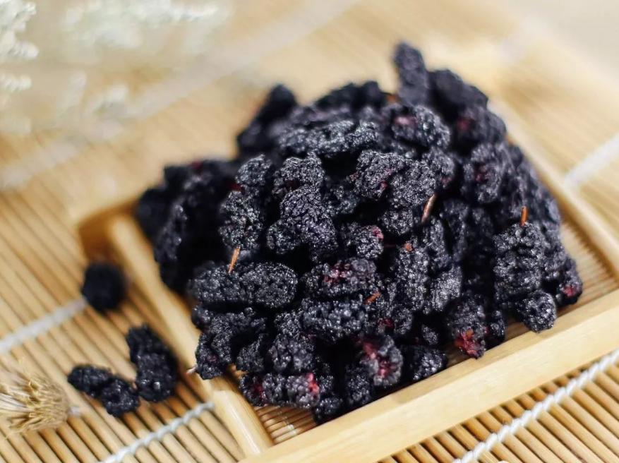 桑葚健脑益智,干桑葚加什么补肾阳虚