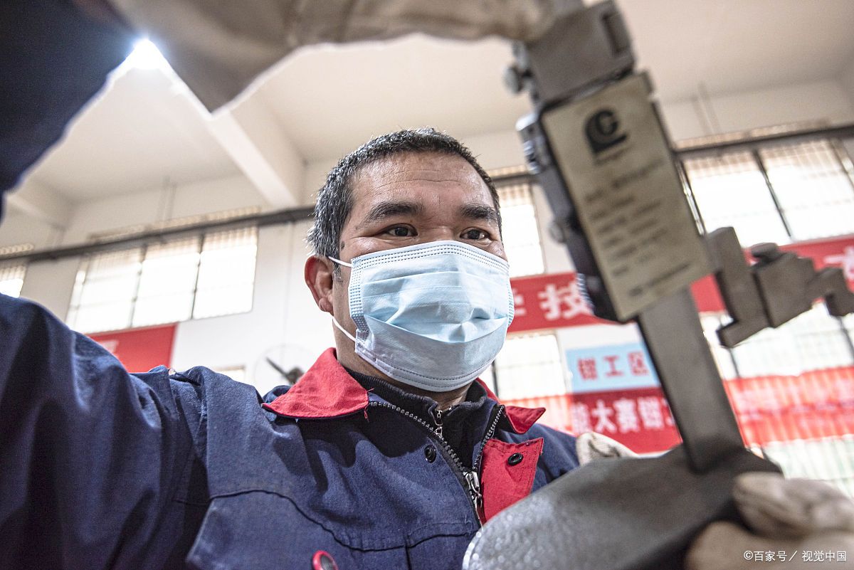 蓝翔技校在中国的地位,蓝翔技校真实的情况