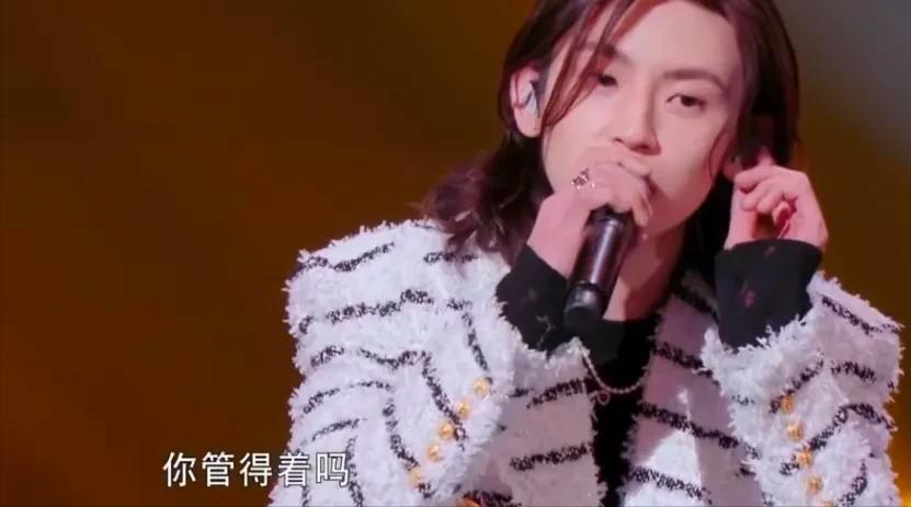 互呛、白眼、拍桌子，娱乐圈的“内斗”太精彩，差点下不了台