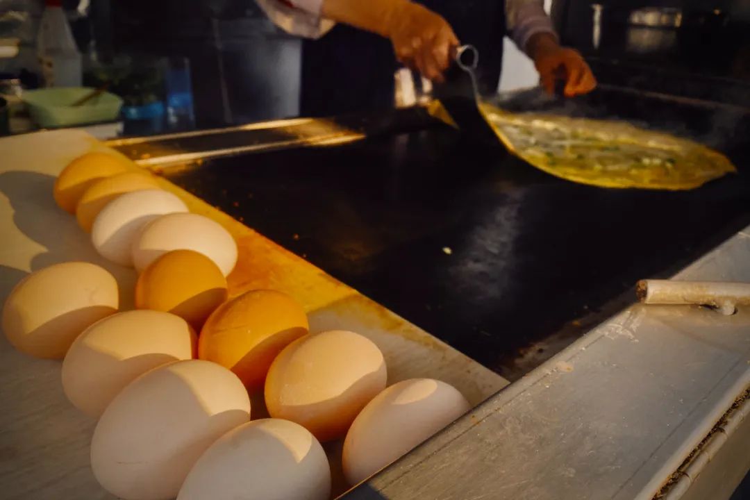 吃上这一口满满的年味,吃上这一口满满的家乡味