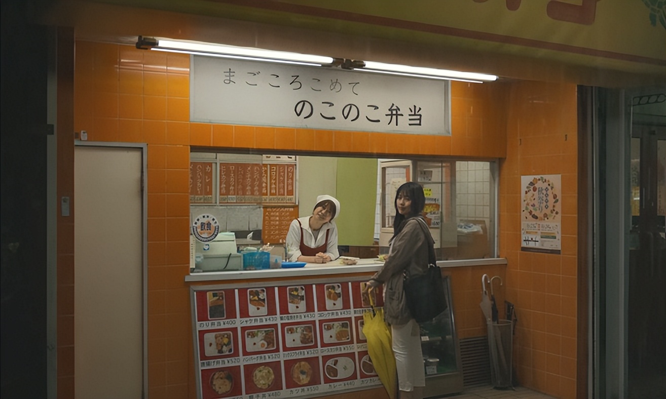 冲上热榜第2，风俗店“头牌”再就业，竟被日本人拍得如此好看