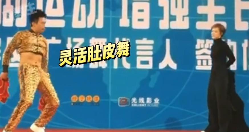 邓超孙俪金鸡奖秀恩爱,百花奖邓超孙俪红毯