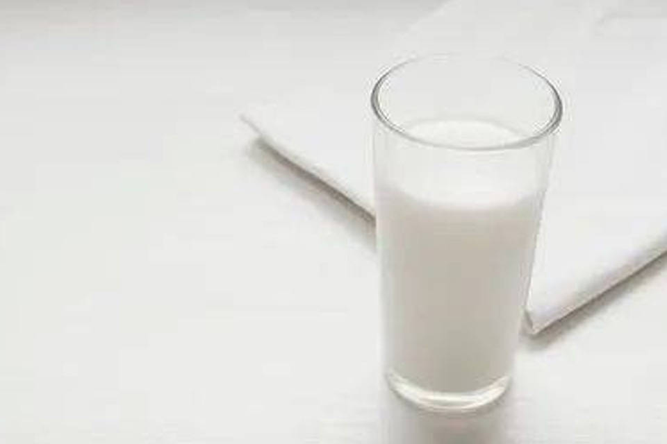 雅培奶粉不合格,依诺铂欧奶粉好不好