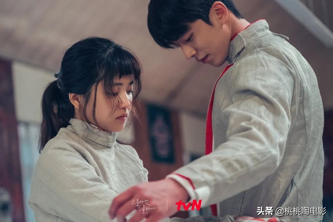 金泰梨短发惊艳瞬间,金泰梨春日写真