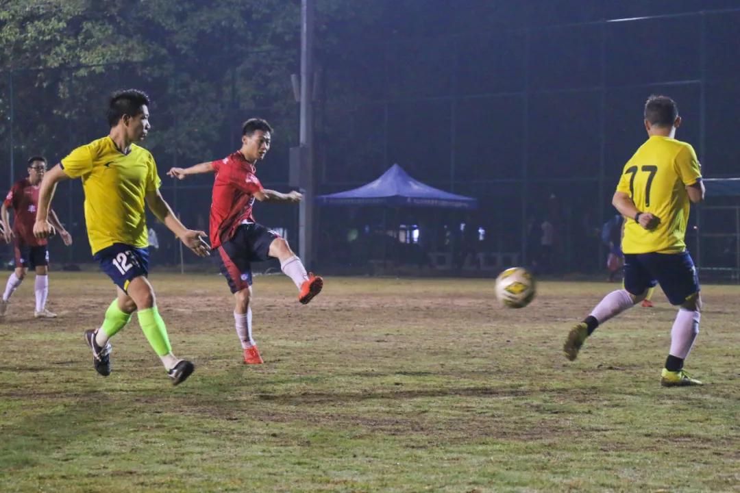 梅州队vs中山队足球比赛,丰顺足球队