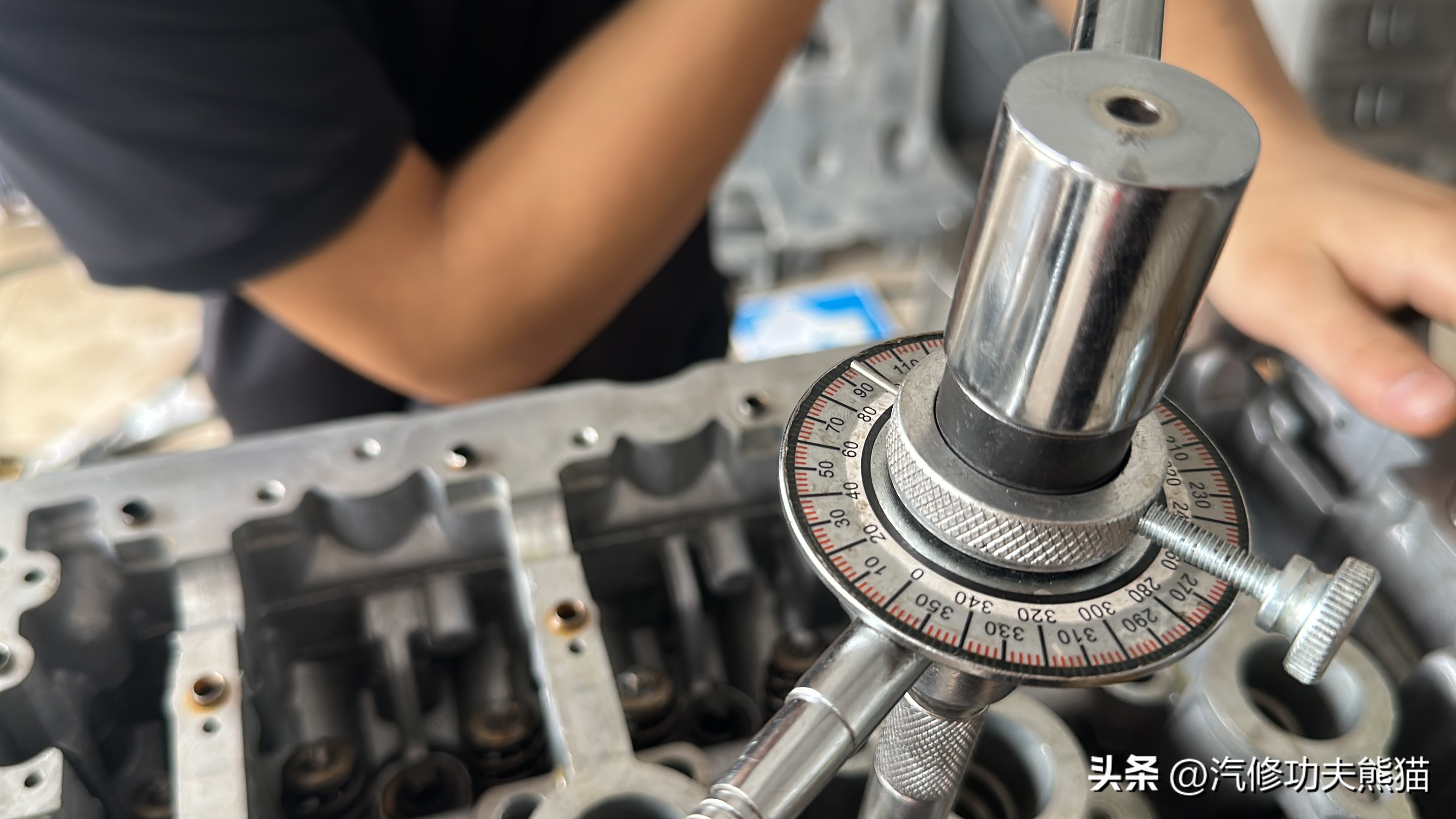 没听刘团长的劝，宝马MINI严重烧机油车主后悔不已，便宜没好货！