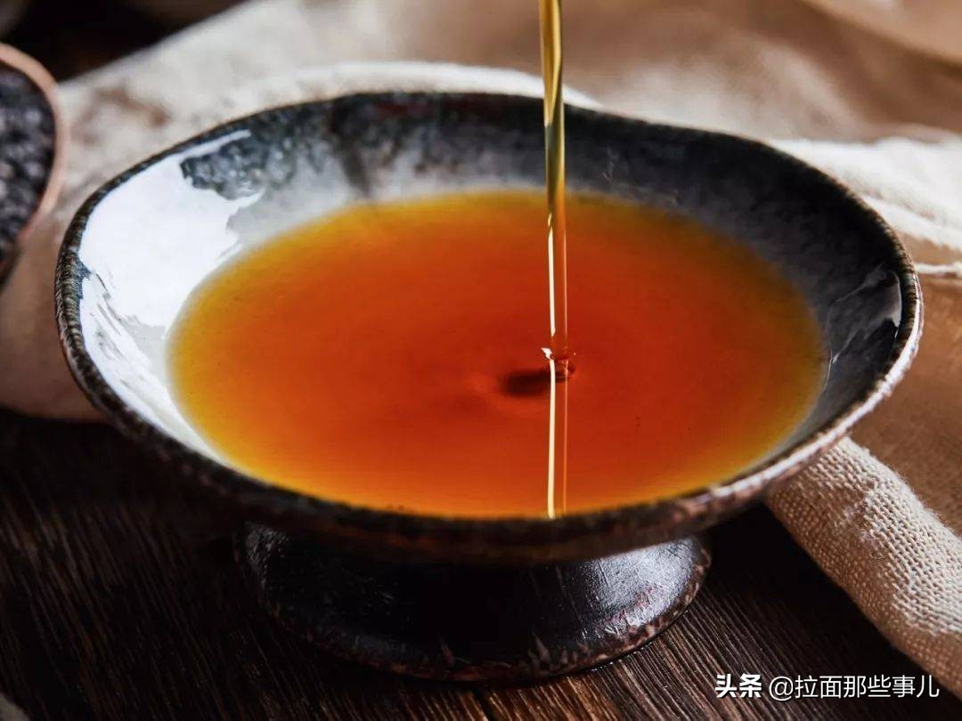 香油和料油有什么区别,真香油和假油有什么区别