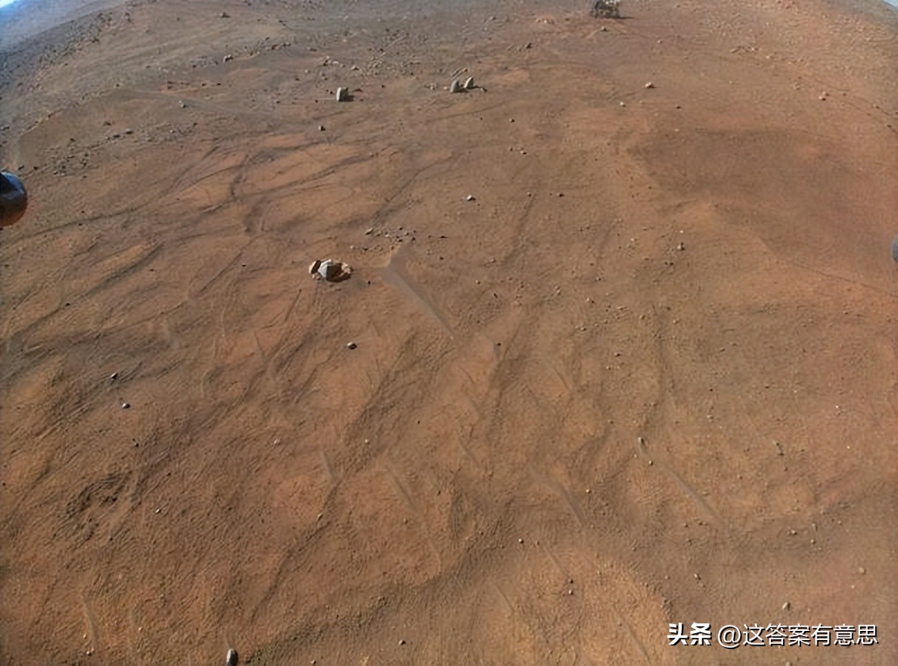 美国人自称穿越到3812年的火星:只有中国人在那里生活、工作