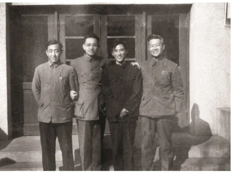 和钱学森一起回国的17人,与钱学森一起回国