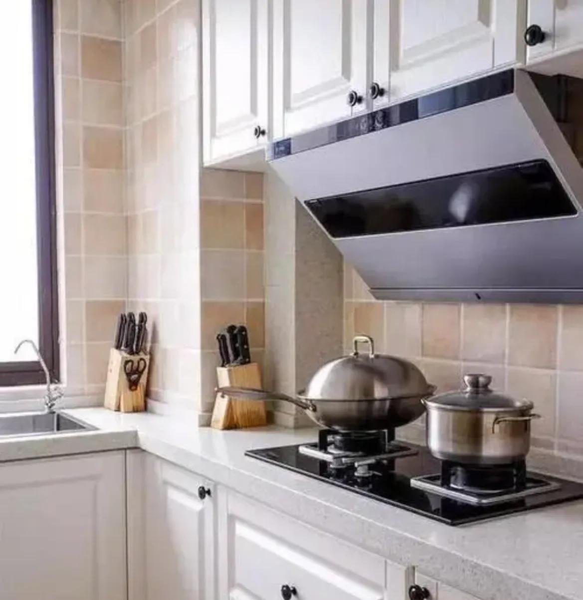 油烟机怎么选不被坑不踩坑,内行人买油烟机变频还是定频