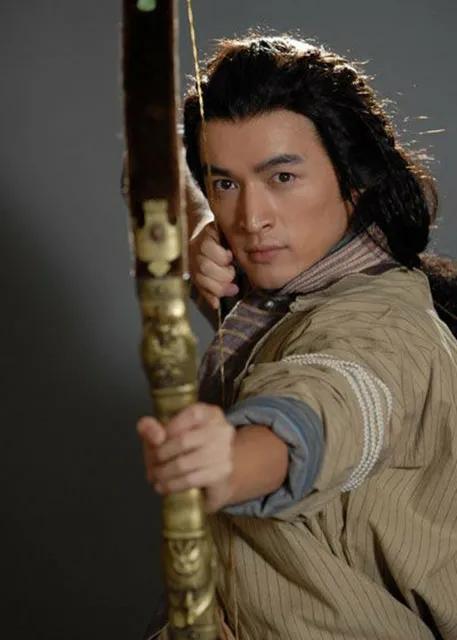 黄日华版射雕英雄传郭靖照片,射雕英雄传郭靖黄日华完整版