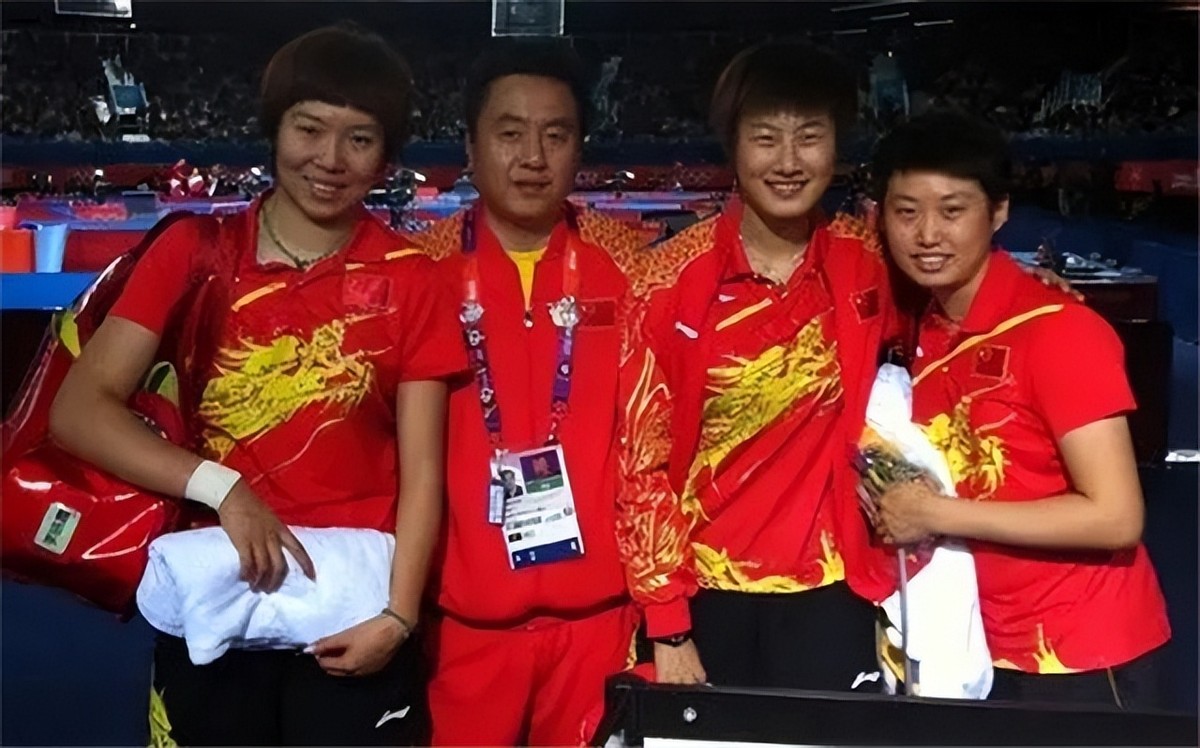 施之皓李楠为什么在一起,施之皓娶徒弟李楠