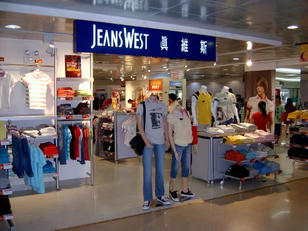 几年前销声匿迹的服饰品牌,老年服饰品牌排行榜