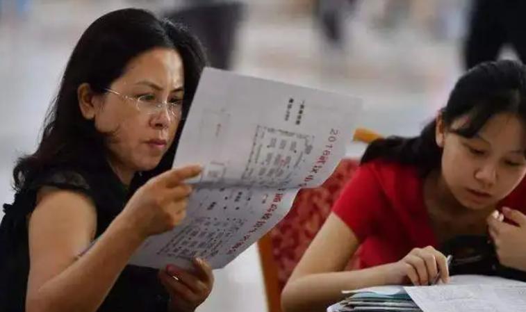 张雪峰讲十大冷门专业之动物医学,张雪峰最适合二本学生的3个专业