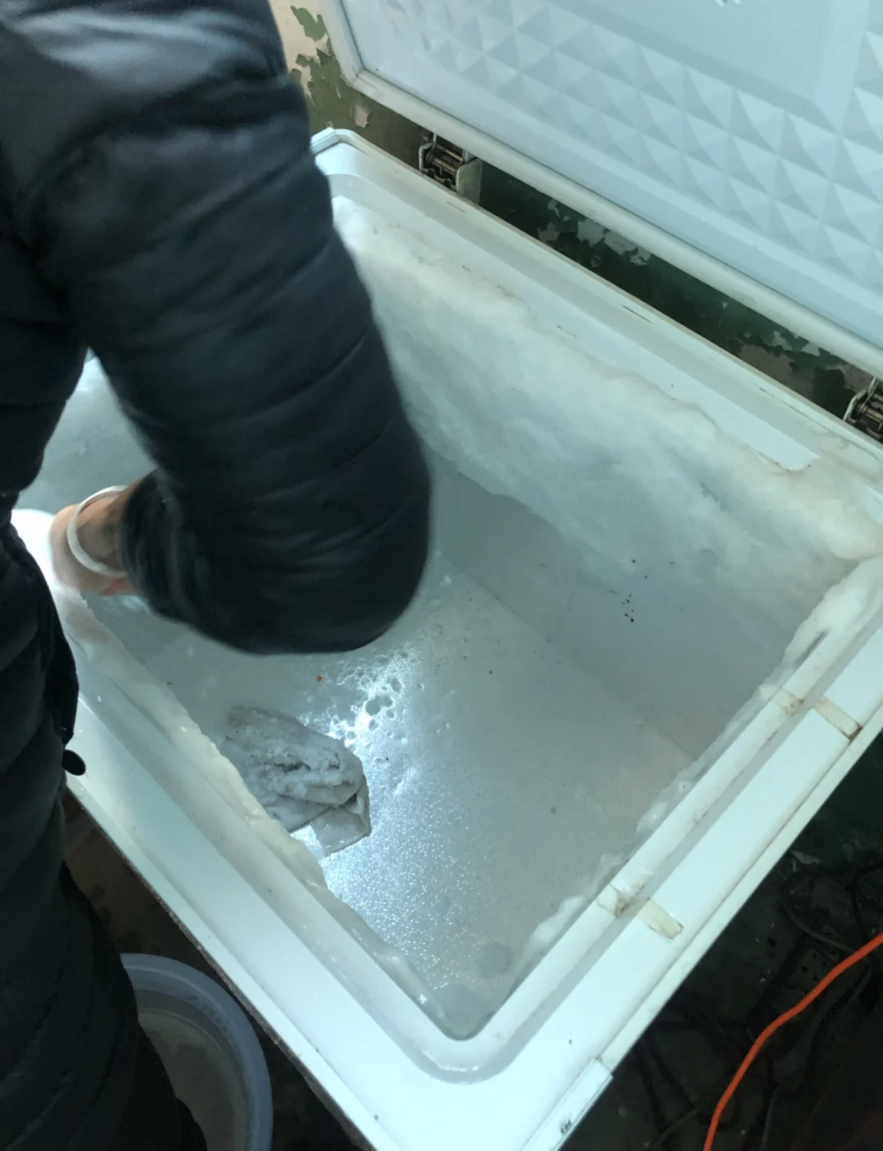 买冰柜别被忽悠了牢记三点最实用,冰柜值钱还是冰箱挣钱