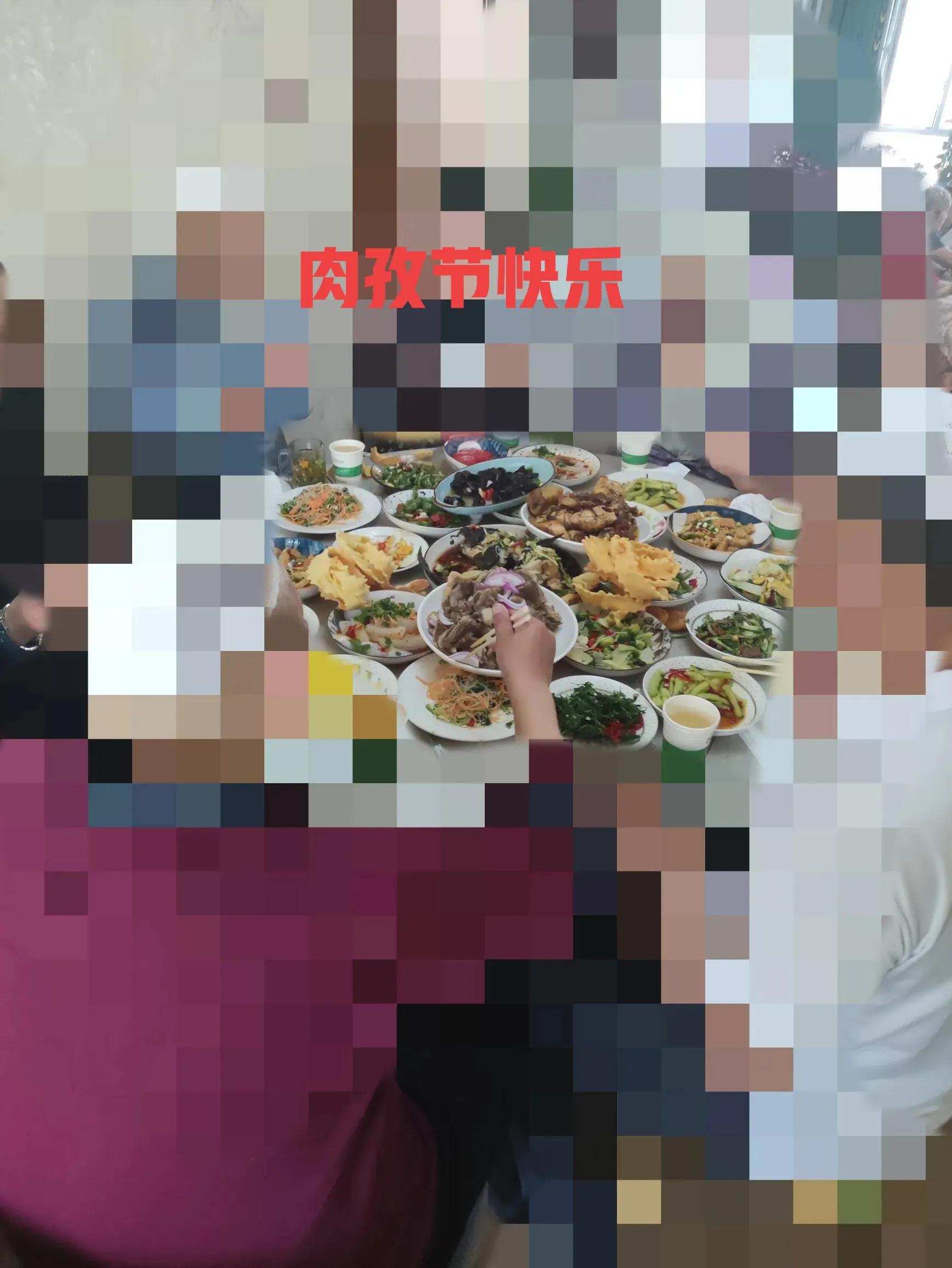 小孩误食螺丝钉有什么反应,孩子误食塑料珠