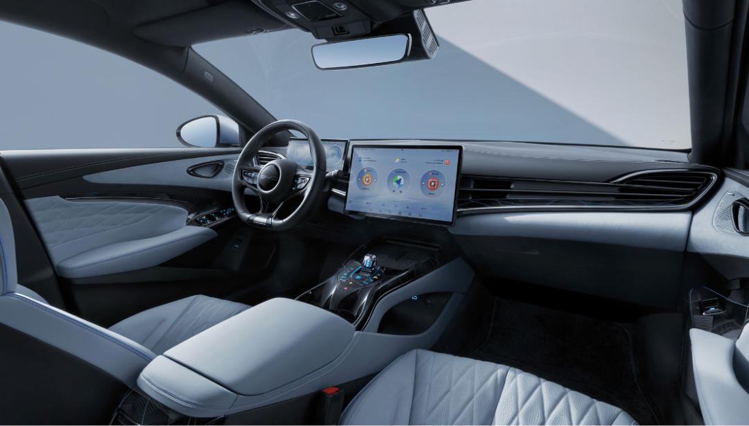 8079辆，B级车前10强唯一中国品牌，海豹扛起向上突破的旗帜