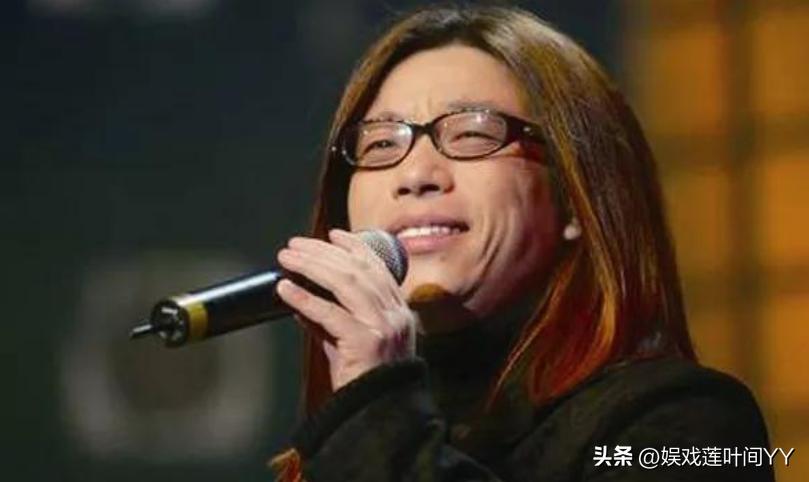 杜德伟长得不帅但是很有魅力,杜德伟年轻时候长头发