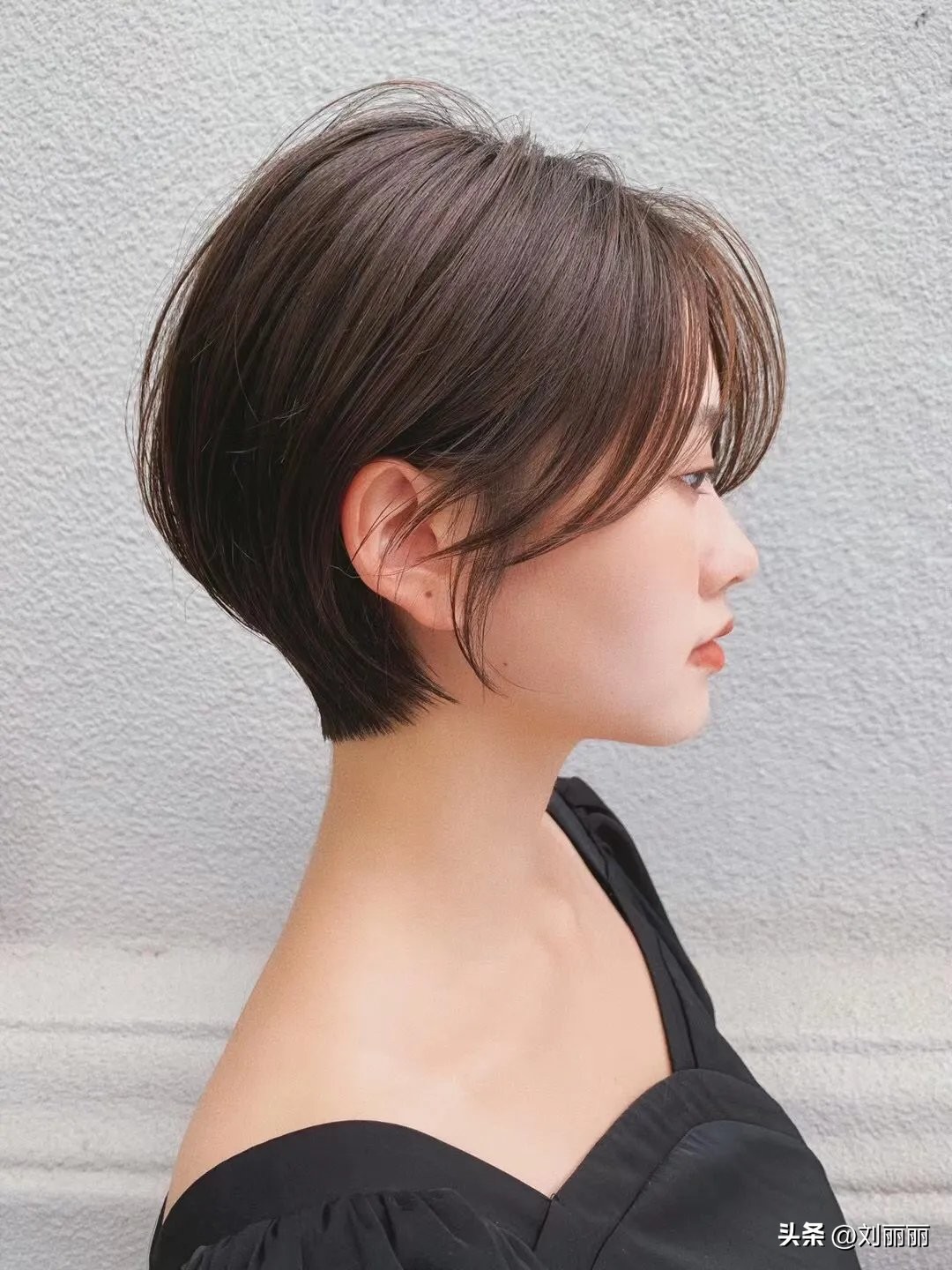 立秋第一个发型,立秋发型