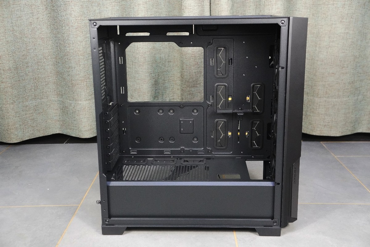 安钛克p20c机箱集线器,安钛克中塔p20无光侧透