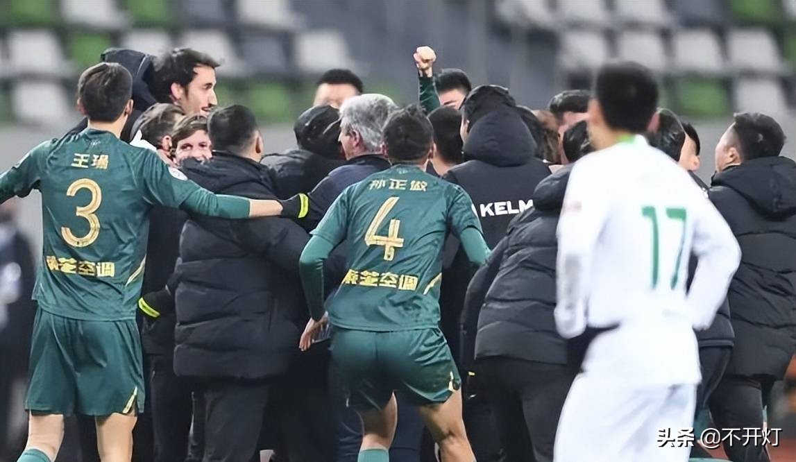 浙江队不敌辽宁,2022赛季大连人和浙江队