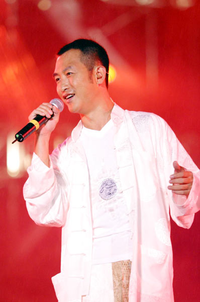 前歌手高枫是得什么病去世的,歌手高枫父母介绍