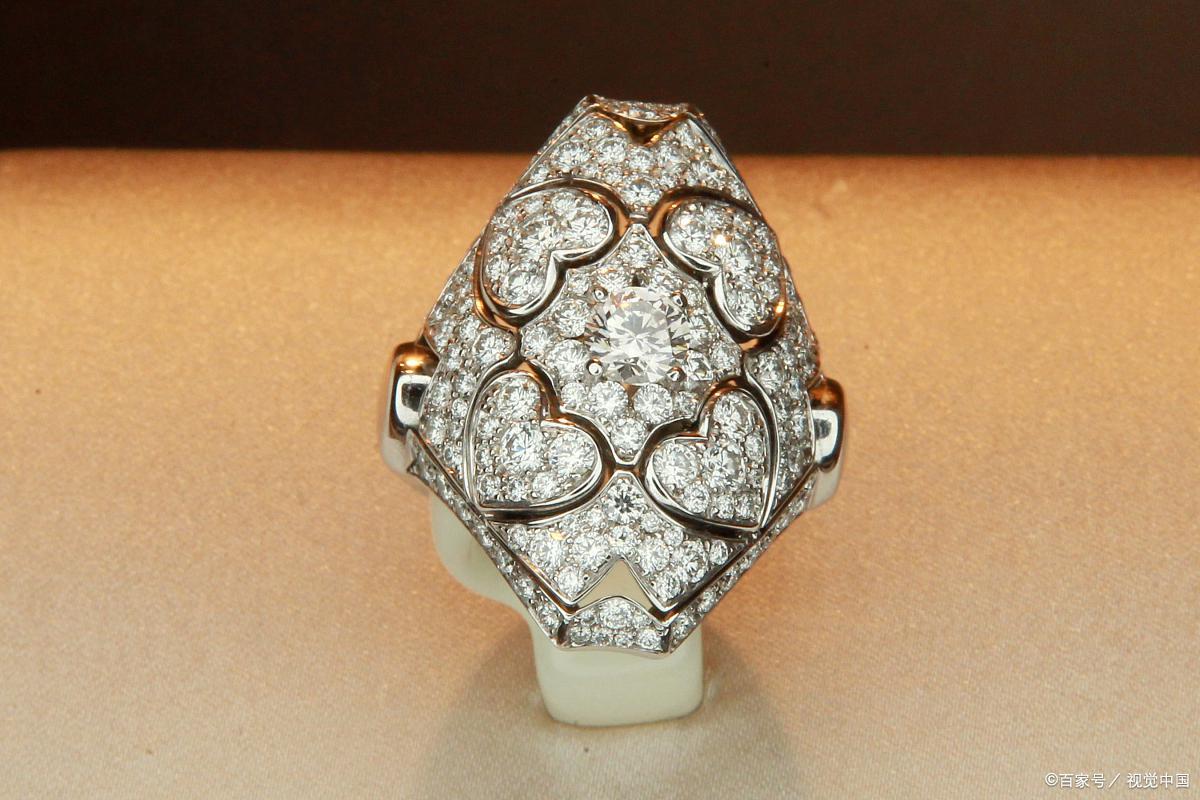 bvlgari是什么牌子项链,bvlgari是什么牌子鞋