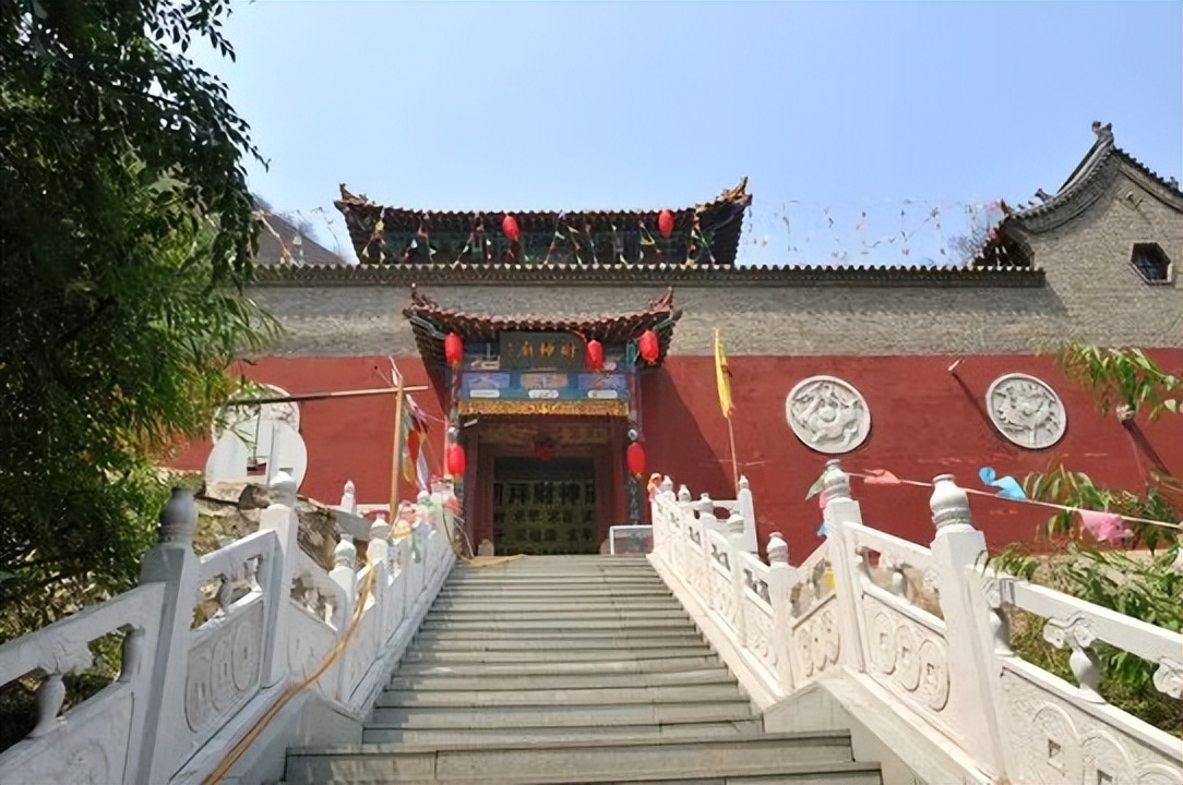 张家口下花园院子,张家口下花园山水花园