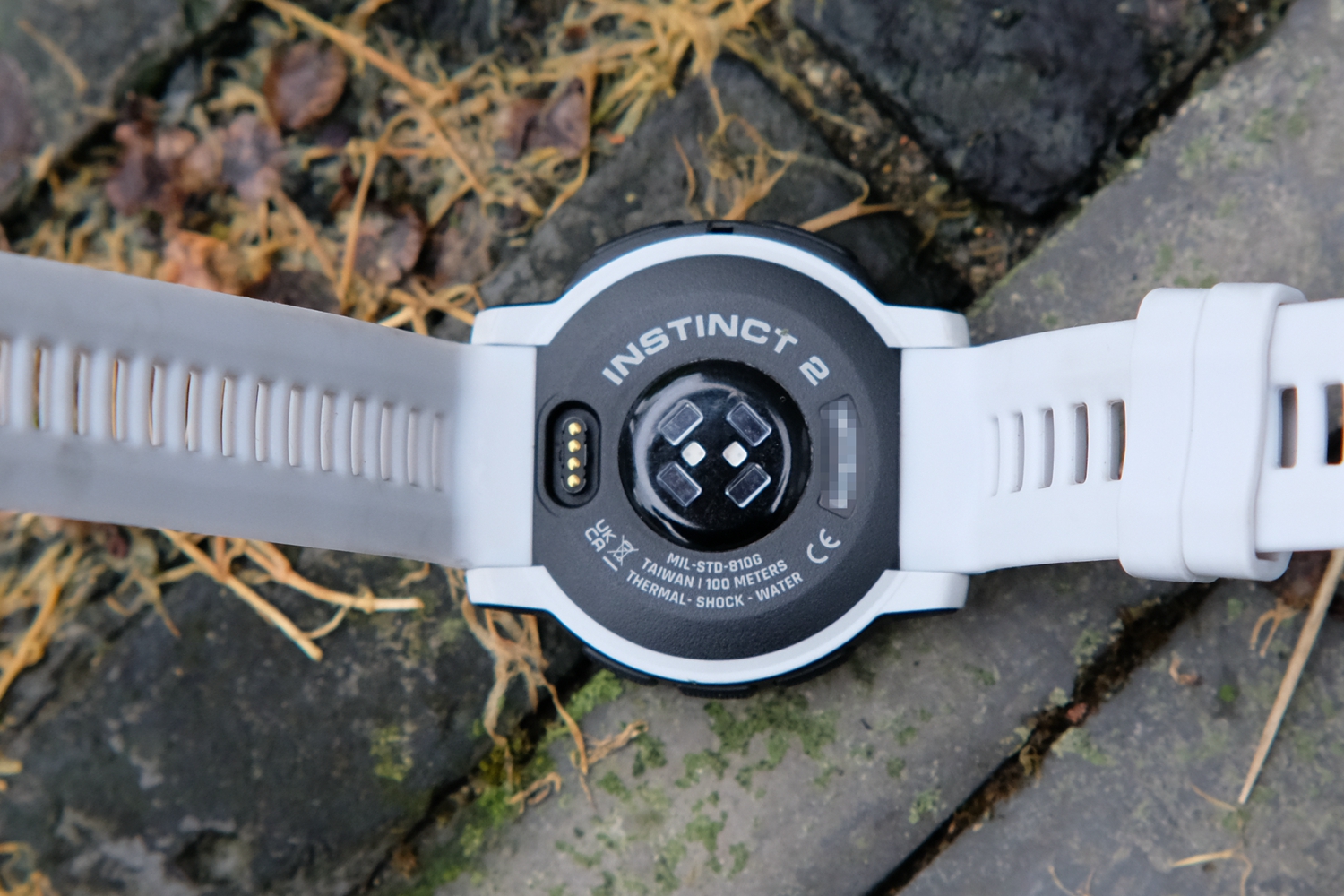 日常无需充电的太阳能智能运动手表：GARMIN本能Instinct2体验