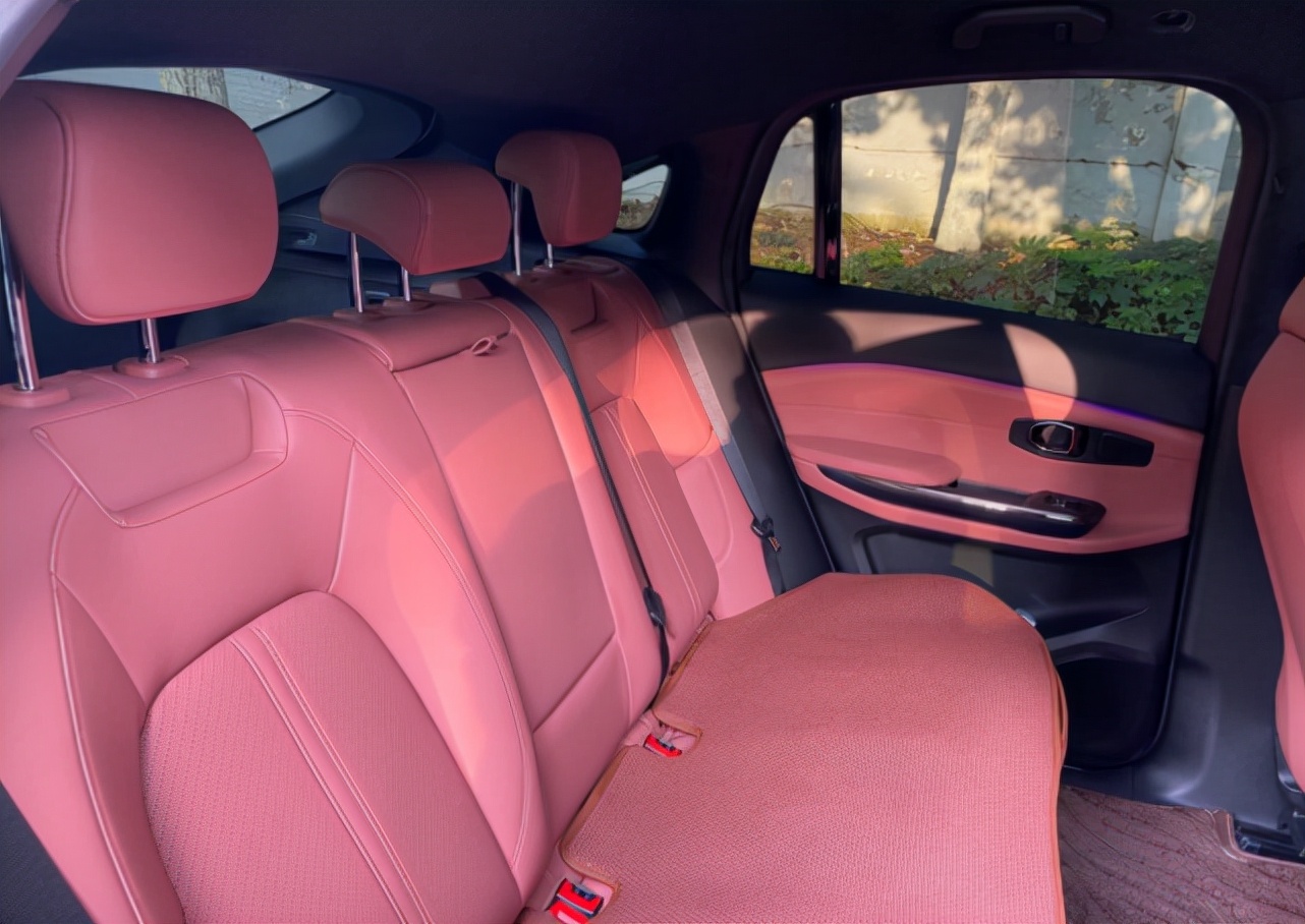 新款蔚来ec6车主真实感受,蔚来EC6真实试驾体验