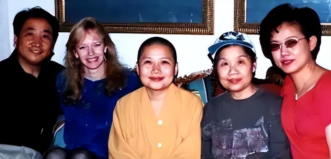 歌手李娜出家后的生活,歌手李娜出家后近况