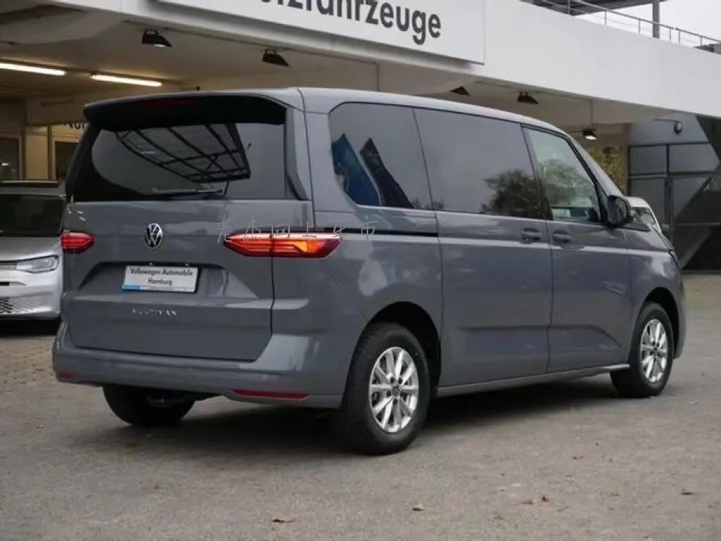 最新款四驱版mpv,大众最霸气的mpv