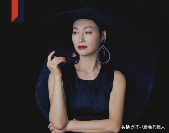 颈纹越来越多越来越显老怎么办,顽固又显老的颈纹