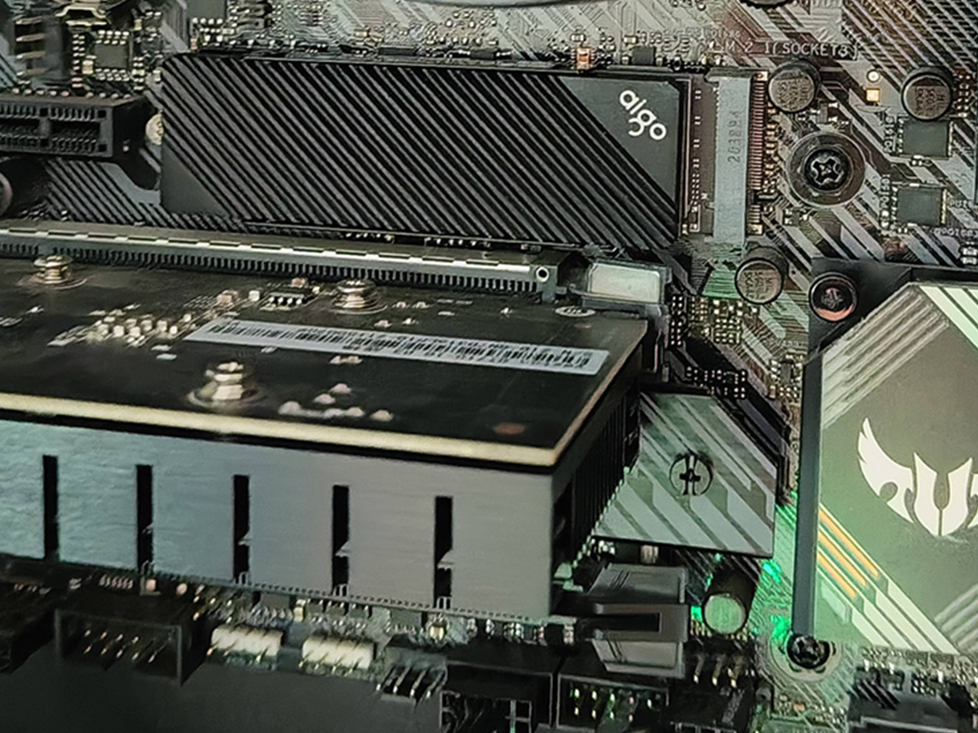 aigop7000ddiy移动固态硬盘,aigo的固态硬盘怎么样