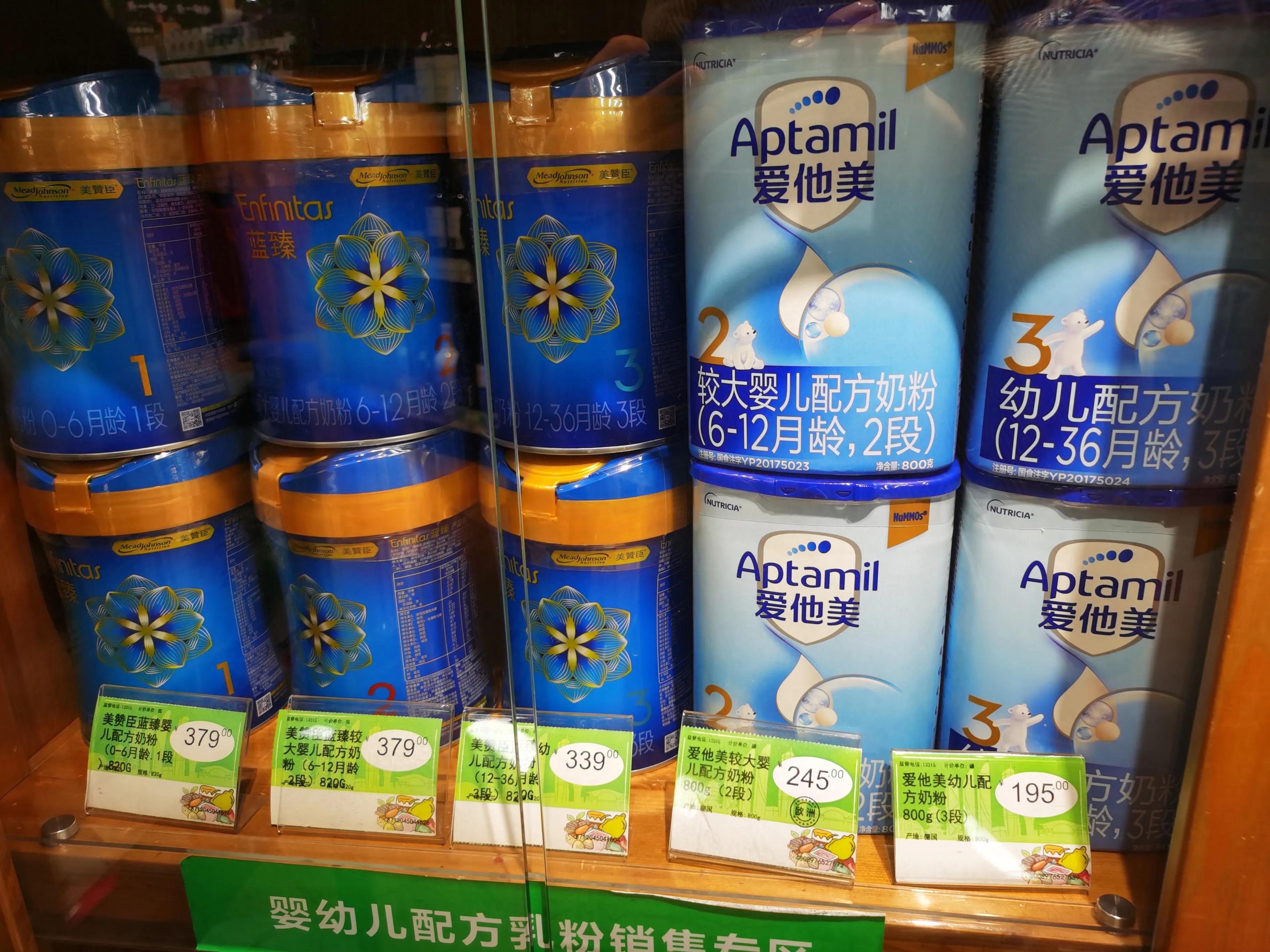 新手妈妈挑选什么样的奶粉比较好,国产奶粉质量与进口奶粉质量