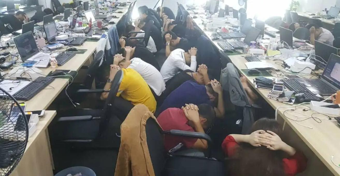 鍐涢榾浼氶樆姝㈡墦鍑荤數璇堝悧,鍐涢榾鎵撳嚮鐢佃瘓