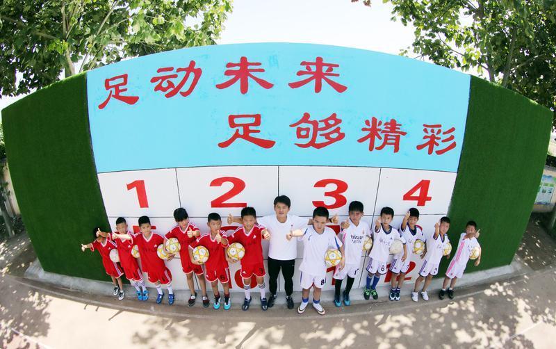 山区孩子足球梦,乡村孩子的足球梦