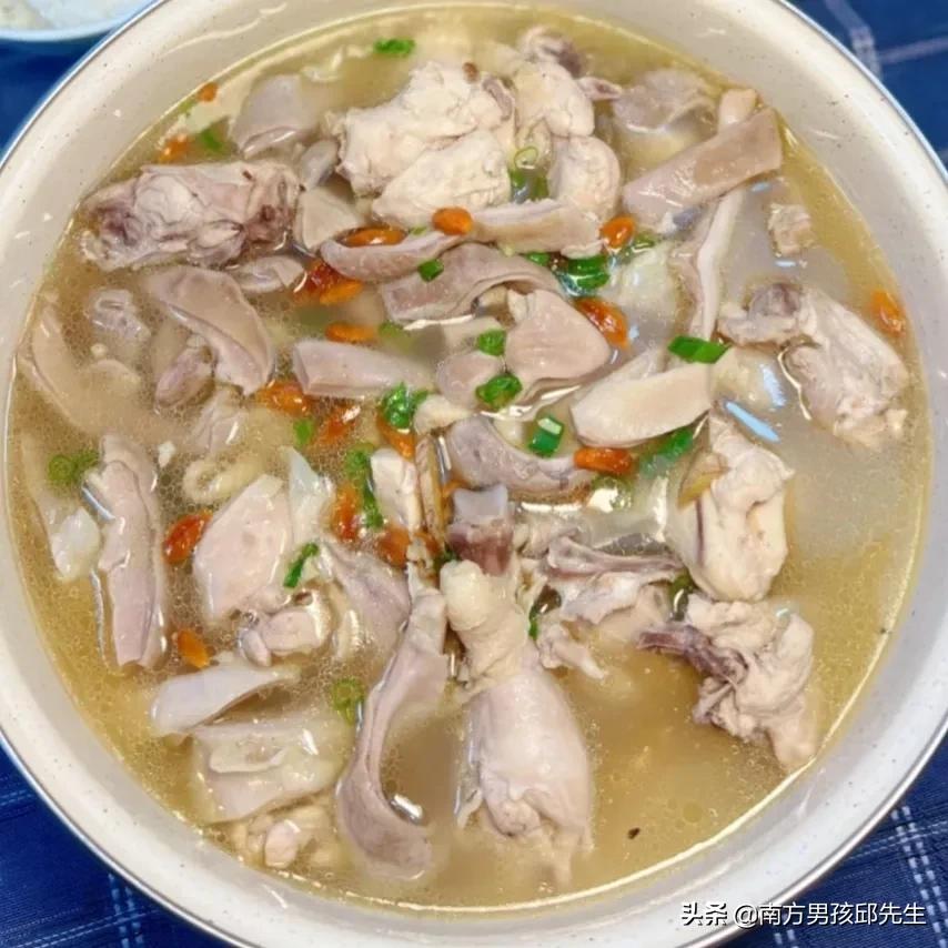 猪肚的好吃做法视频,猪肚的家常做法放哪些补品