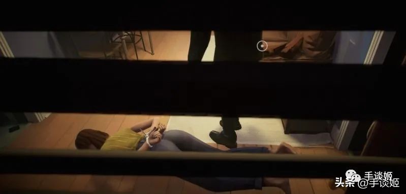 能躲在壁橱里偷看老婆被破门而入的壮汉欺负的逆天游戏